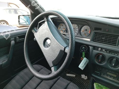 Used Steering column Steering column 36220831 36220831