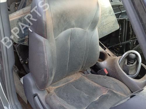 Used Right front seat Right front seat 39174528 39174528
