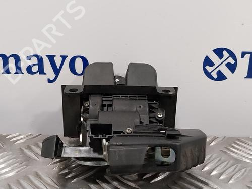 Used Tailgate lock SKODA RAPID (NH3, NK3, NK6) 1.6 TDI (105 hp) 16651037