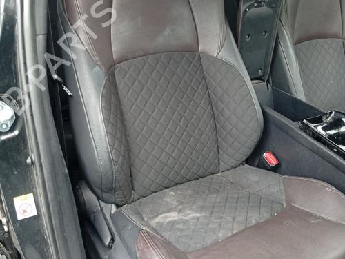 Used Right front seat TOYOTA C-HR (_X1_) 1.8 Hybrid (ZYX10_, ZYX11_) (98 hp) 32015006