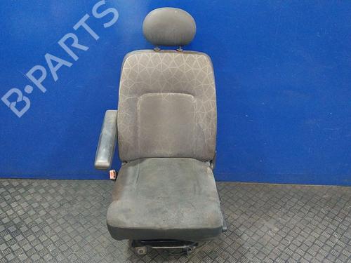 Stol venstre foran NISSAN INTERSTAR Van (X70) dCi 115 (115 hp) 30889903