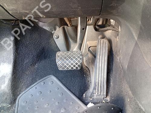 Used Pedal Pedal 37646265 37646265