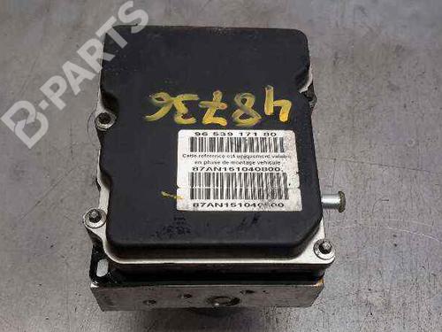 ABS pump PEUGEOT 307 SW (3H) 2.0 HDi 135 | BP6462722M43 