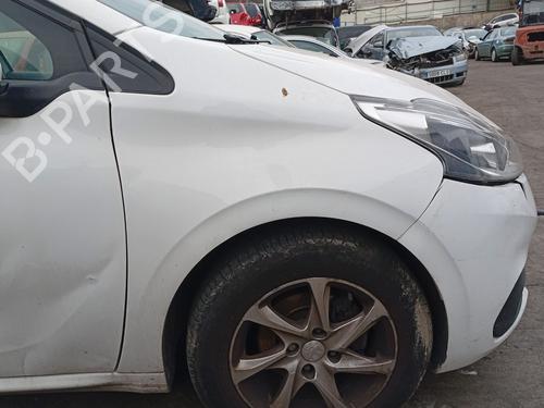 right-front-fenders-peugeot-208-i-ca_-cc_-2012-2013-2014-2015-2016-2017-2018-2019-2020-2021-31680600 main image