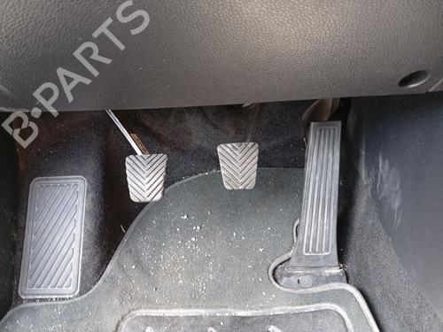 break-pedal-kia-sportage-iii-sl-2009-2010-2011-2012-2013-2014-2015-2016-2017-35980706 main image