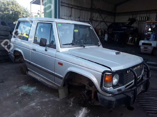 Left front driveshaft MITSUBISHI PAJERO II (V3_W, V2_W, V4_W, V5_W)  | BP29811599M38 