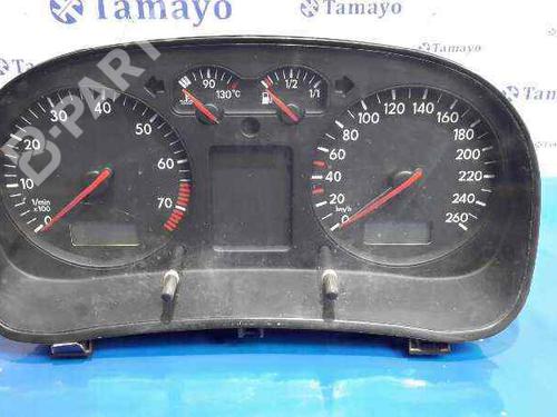 Used Instrument cluster VW GOLF IV (1J1) 1.6 (100 hp) 4951305