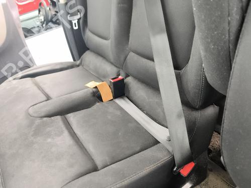 Used Seat buckle Seat buckle RENAULT TRAFIC III Bus (JG_) 1.6 dCi 115 (JGMD) (116 hp) 40184634 40184634