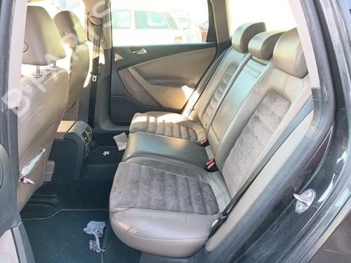 Right front indicator VW PASSAT B6 Variant (3C5) 2.0 TDI 16V | BP31860424C33 