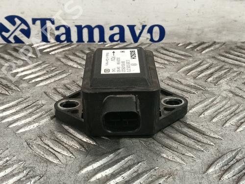 Elektronisk sensor TOYOTA COROLLA (_E12_) 2.0 D-4D (CDE120R, CDE120L_) (110 hp) 31998625