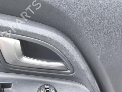 Used Front left interior door handle Front left interior door handle 38011673 38011673