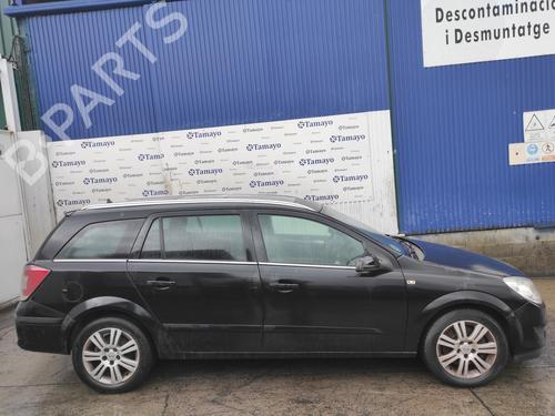 Fuse box OPEL ASTRA H Estate (A04) 1.9 CDTI 16V (L35) | BP17105892E1 