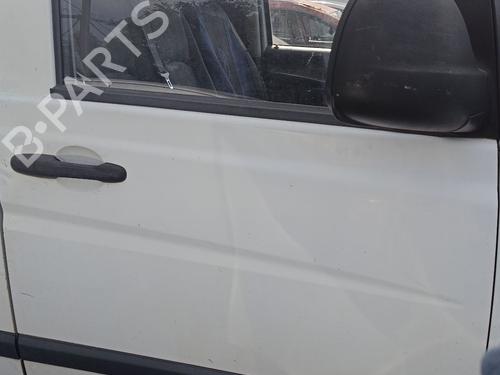 Used Right front door MERCEDES-BENZ VITO / MIXTO Van (W639) 111 CDI (639.601, 639.603, 639.605) (109 hp) 29383936