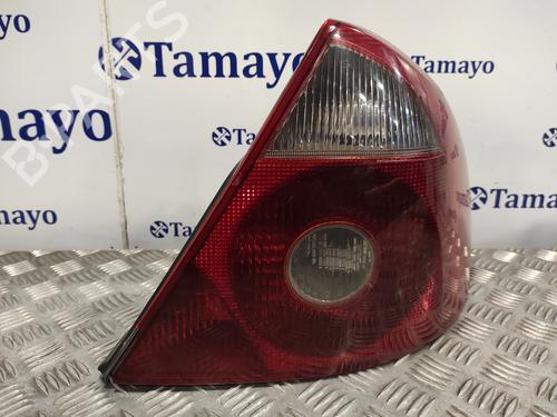 Used Right taillight FORD MONDEO III Saloon (B4Y) [2000-2007]  21176371
