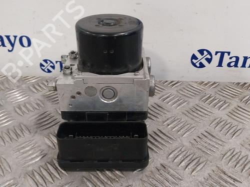 Used ABS pump PEUGEOT 306 (7B, N3, N5) 1.6 SR (89 hp) 30519438