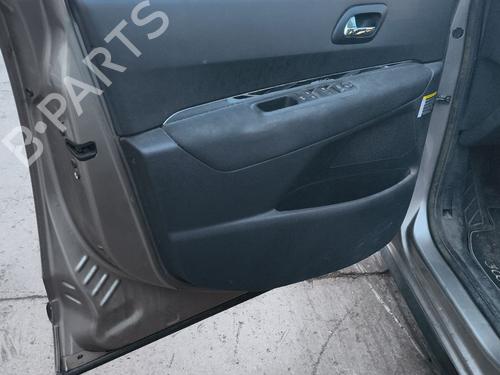 Used Front left panel Front left panel 39142561 39142561