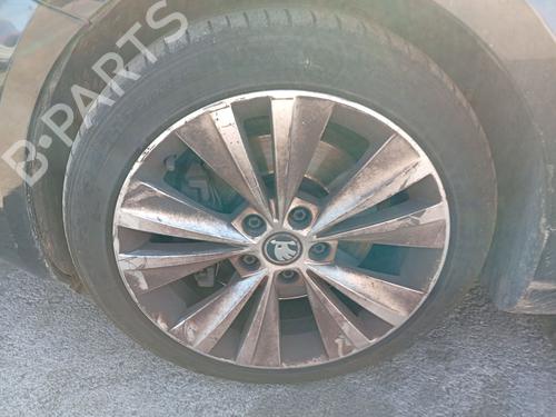 Used Left front brake caliper Left front brake caliper 38065794 38065794