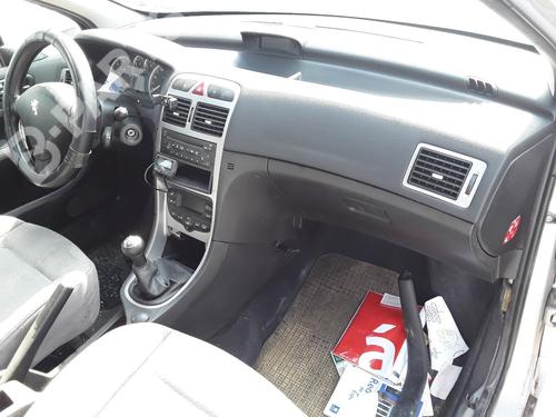 Fuse box PEUGEOT 307 (3A/C) 2.0 HDi 110 | BP9823334E1 