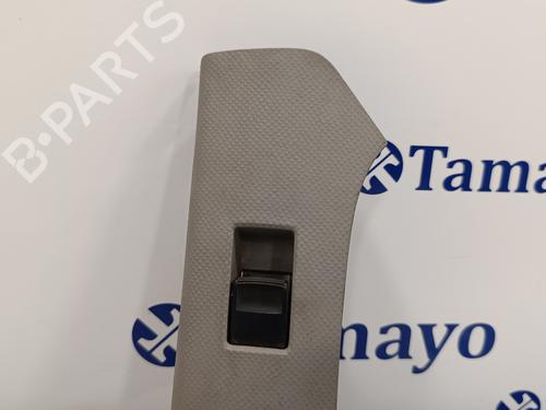 Right front window switch TOYOTA YARIS (_P9_) 1.4 D-4D (NLP90_, NLP90R) | BP16047383I26 