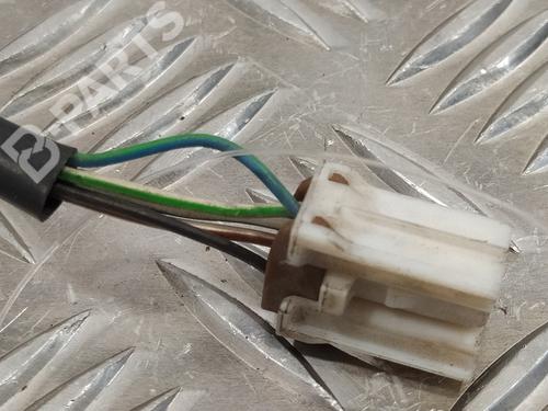 Right mirror MITSUBISHI CARISMA (DA_) 1.9 DI-D (DA5A) | BP2516847C27 