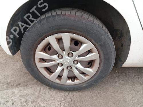 Used Right rear steering knuckle Right rear steering knuckle HYUNDAI ix20 (JC) 1.4 CRDi (90 hp) 36431750 36431750