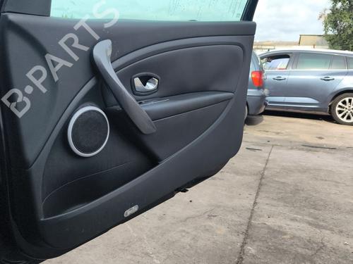 Used Front right panel Front right panel RENAULT MEGANE III Coupe (DZ0/1_) 1.4 TCe (DZ0F, DZ1V) (131 hp) 40255498 40255498