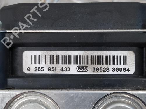 ABS pump PEUGEOT 5008 (0U_, 0E_)  | BP13230881M43 