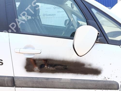 Used Right front door TOYOTA COROLLA (_E12_) 2.0 D-4D (CDE120R, CDE120L_) (110 hp) 28003357