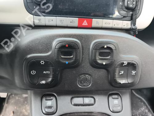 Used Climate control Climate control FIAT PANDA (312_, 319_) 1.3 D Multijet 4x4 (312PXU1A) (95 hp) 40089268 40089268