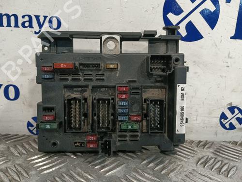 fuse-box-peugeot-307-3ac-2000-2001-2002-2003-2004-2005-2006-2007-2008-2009-2010-2011-2012-31998585 main image