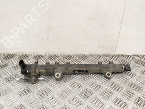 Flauto iniezione Flauto iniezione CHEVROLET AVEO Hatchback (T300) 1.3 D (95 hp) 37197460 37197460