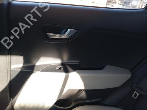 Bageste højre beklædning Bageste højre beklædning KIA STONIC (YB) 1.0 T-GDi (120 hp) 36696847 36696847