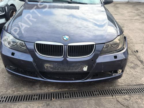 Refuerzo paragolpes delantero Refuerzo paragolpes delantero 39560742 39560742