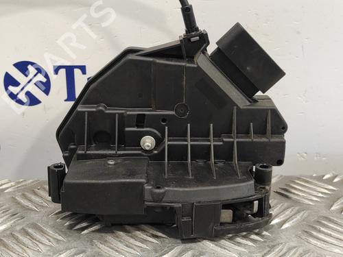 Used Front right lock FORD FOCUS III [2010-2020]  19778155