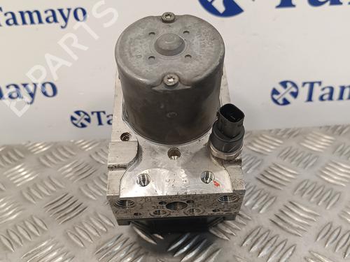 Used ABS pump TOYOTA COROLLA Verso (ZER_, ZZE12_, R1_) 2.0 D-4D (CUR10_, CUR10R) (116 hp) 17146241