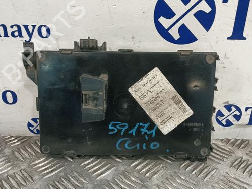 Fuse box RENAULT CLIO II (BB_, CB_) 1.2 16V (BB05, BB0W, BB11, BB27, BB2T, BB2U, BB2V, CB05,... | BP31956391E1