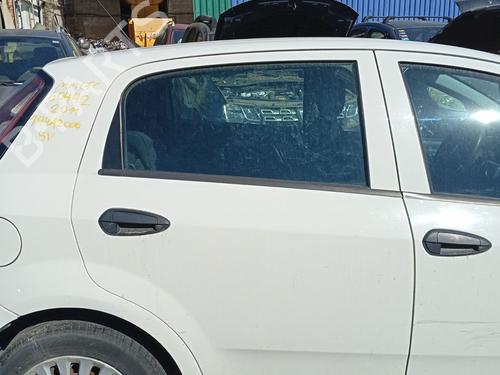 Dør højre bagtil Dør højre bagtil FIAT GRANDE PUNTO (199_) 1.3 D Multijet (199.AXD11, 199.AXD1A, 199.AXD1B,... (90 hp) 34041689 34041689