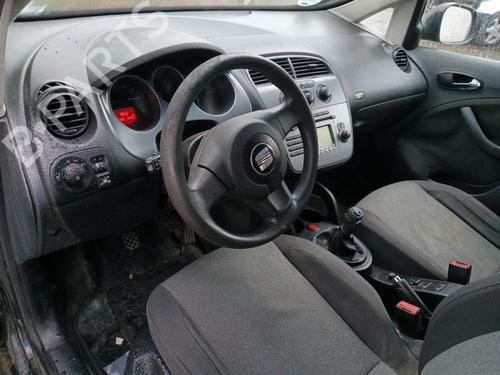 Right headlight SEAT ALTEA XL (5P5, 5P8) 1.6 | BP31181029C29