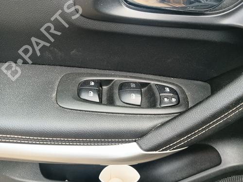 Used Left front window switch Left front window switch RENAULT KADJAR (HA_, HL_) 1.6 dCi 130 (HLA4) (130 hp) 34446342 34446342