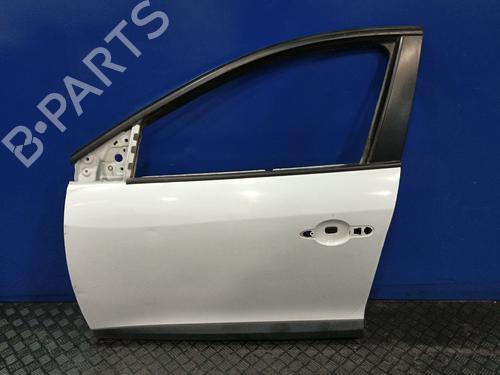 Used Left front door RENAULT MEGANE III Hatchback (BZ0/1_, B3_) 1.5 dCi (BZ0C) (90 hp) 31824197