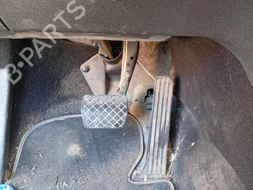 Used Break pedal Break pedal 37646259 37646259