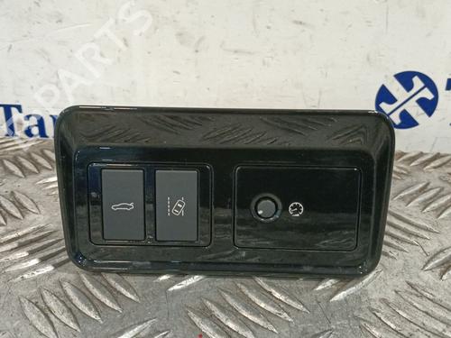 Comutador JAGUAR XE (X760) 2.0 D (180 hp) 31183468