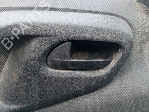 Used Front left interior door handle Front left interior door handle 37419932 37419932