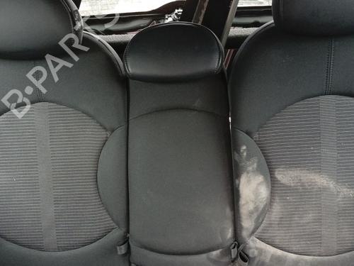 Sikkerhedssele bag midten Sikkerhedssele bag midten MINI MINI COUNTRYMAN (R60) John Cooper Works ALL4 (218 hp) 36998548 36998548