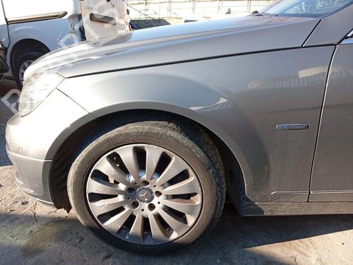 Used Left front fenders Left front fenders MERCEDES-BENZ C-CLASS (W204) C 200 CDI (204.001) (136 hp) 34099614 34099614
