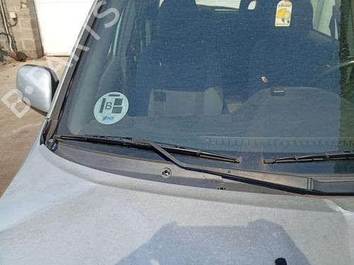 Used Front windshield wiper arm Front windshield wiper arm 37421888 37421888
