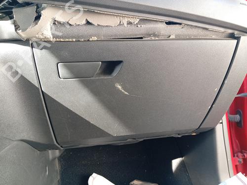 Used Glove box Glove box SEAT LEON (5F1) 1.4 TSI (125 hp) 33986944 33986944