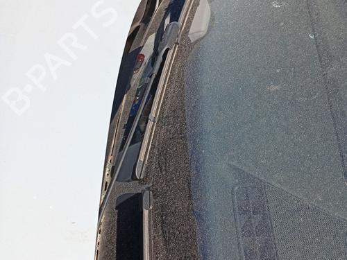 front-windshield-wiper-arm-audi-q2-gab-gag-2016-36597159 main image