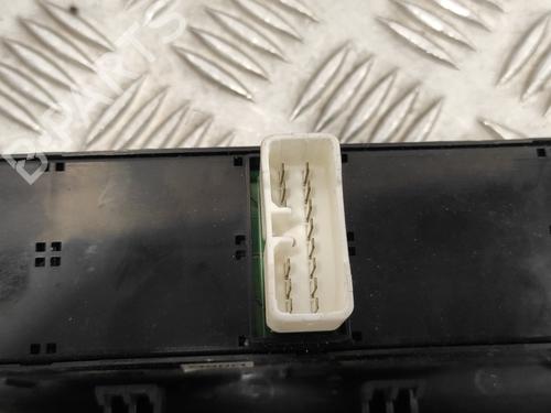 Left front window switch KIA CERATO I Hatchback (LD)  | BP23409367I27 