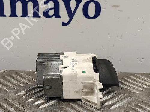 Warning switch FORD FOCUS I (DAW, DBW) 1.6 16V | BP19436369I22 